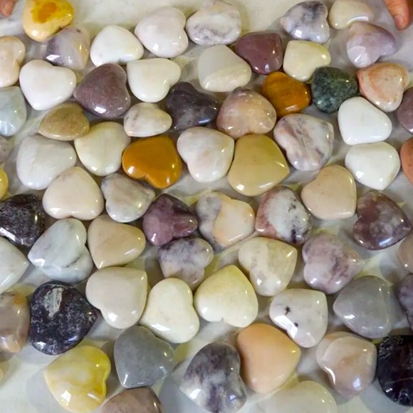 GEMSTONE HEART 💛🧡💜🤍🩷🩵 - Picture 2 of 9